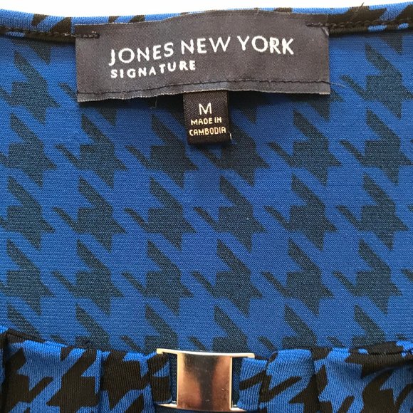 Jones New York - Pleated front Shirt - Picture 9 of 11